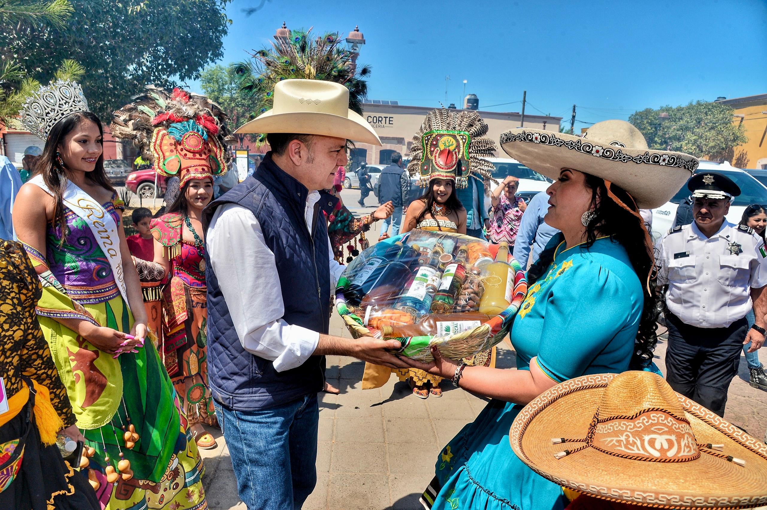 Invita Gobierno de Esteban a vivir una experiencia gastronómica en Nombre de Dios.